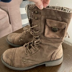 ROXY lace up combat boots